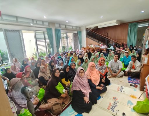 Bipeka PKS Tugu Bagikan Bingkisan Lebaran untuk Relawan Bank Sampah